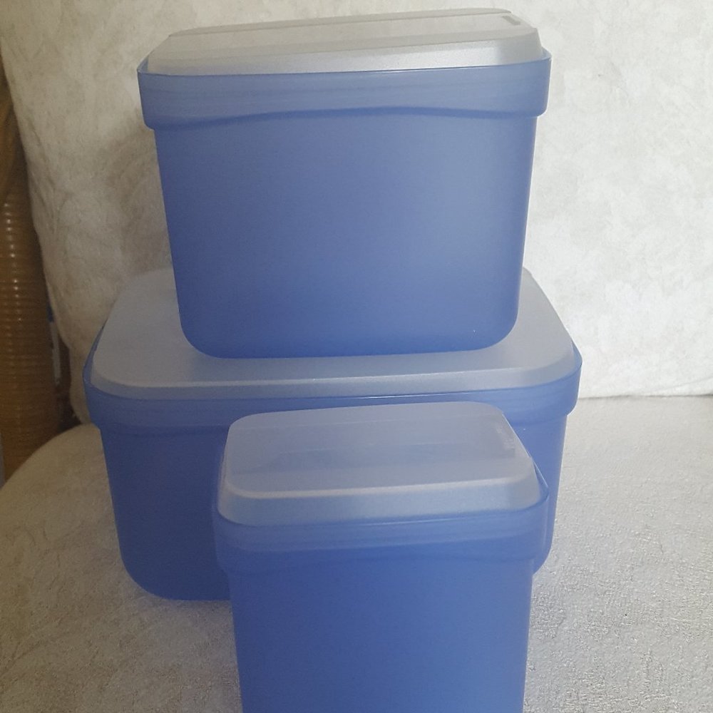 Tupperware Swing Box Set - Picture 2 of 3